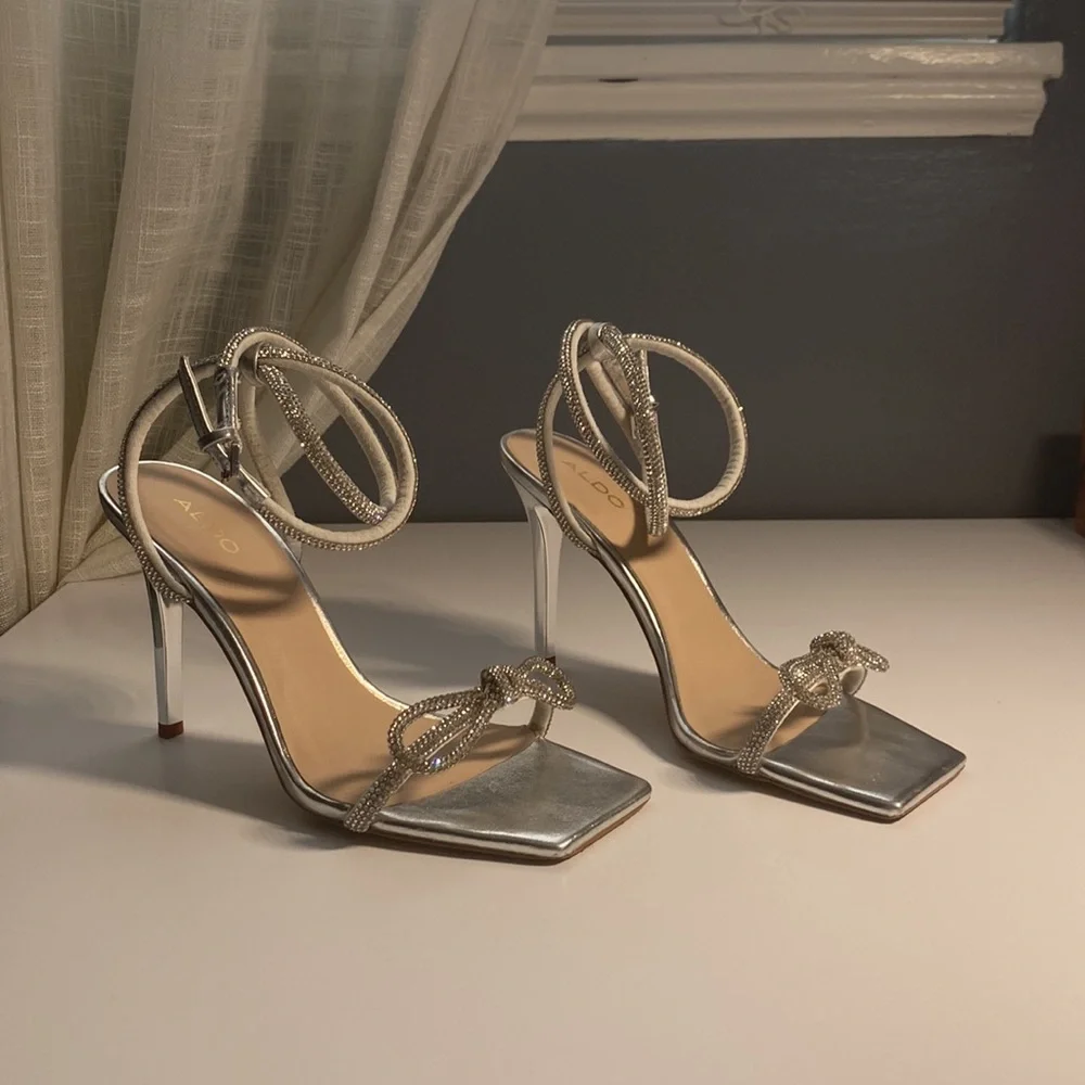 Aldo Rhinestone Bow Heels - Picture 4 of 5